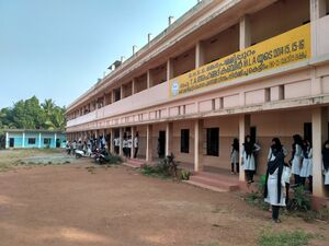 GHSS Mankada Pallippuram.jpg