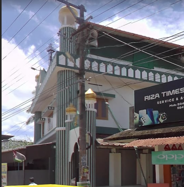 പ്രമാണം:Juma Masjid Kaniyambetta.png