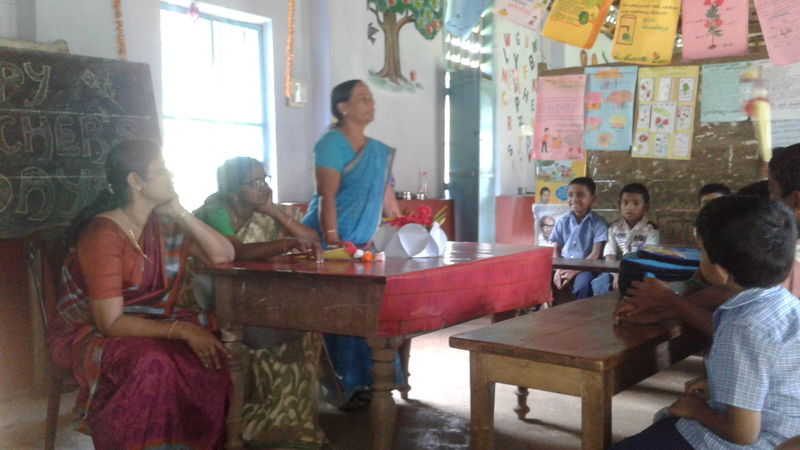 പ്രമാണം:Teachers day ....in our school.jpg