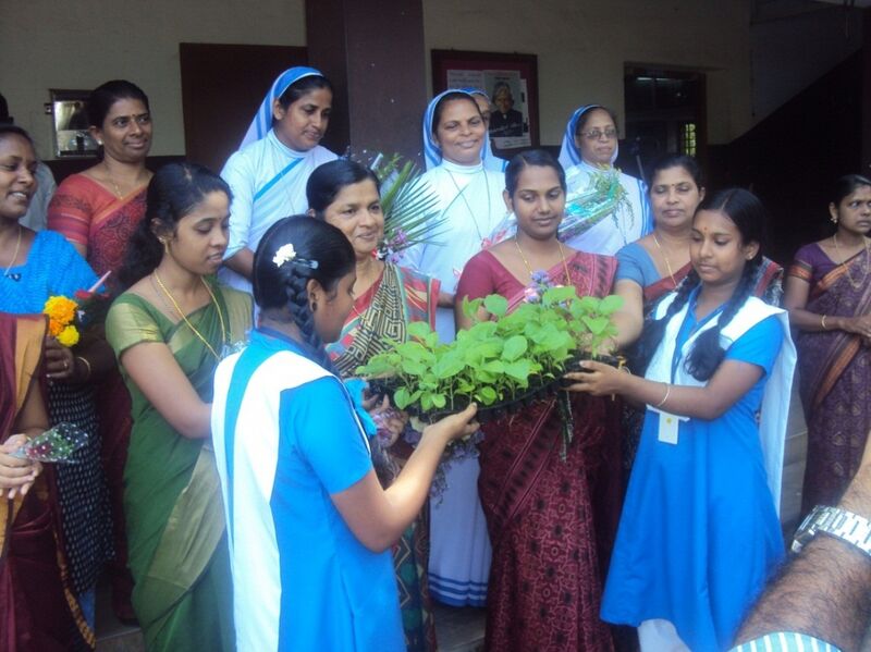 പ്രമാണം:Trday 15 35052 (1).jpg