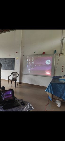 പ്രമാണം:13451 hitech.jpg