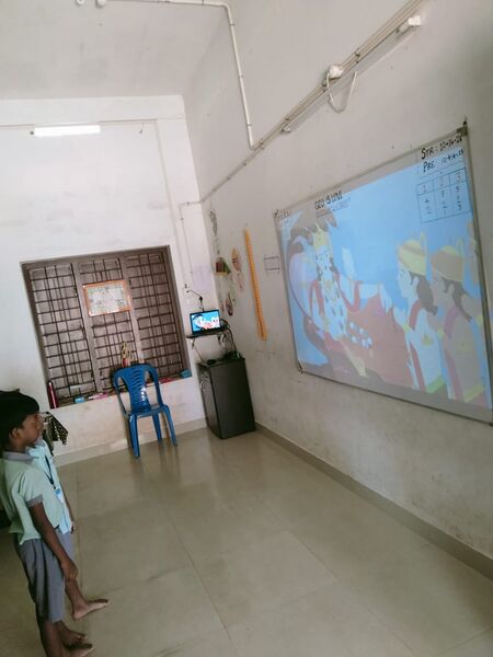 പ്രമാണം:23357 digital classroom.jpg