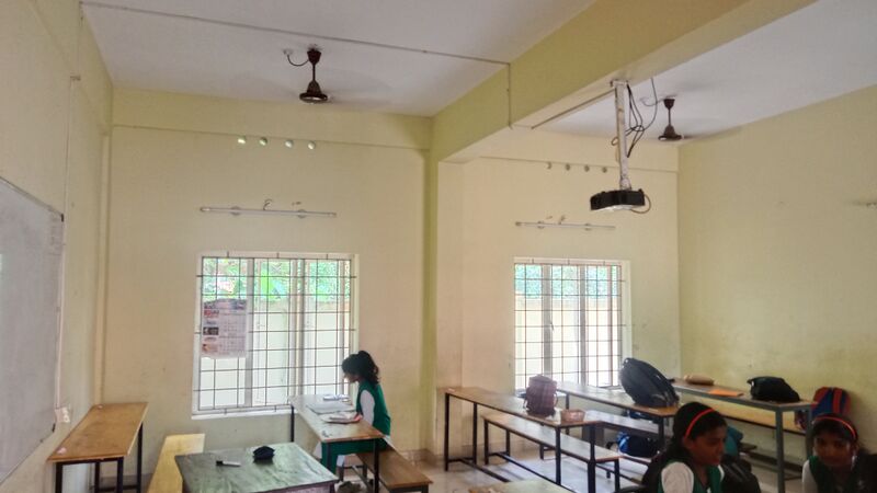 പ്രമാണം:35029 hitech12 1.jpg