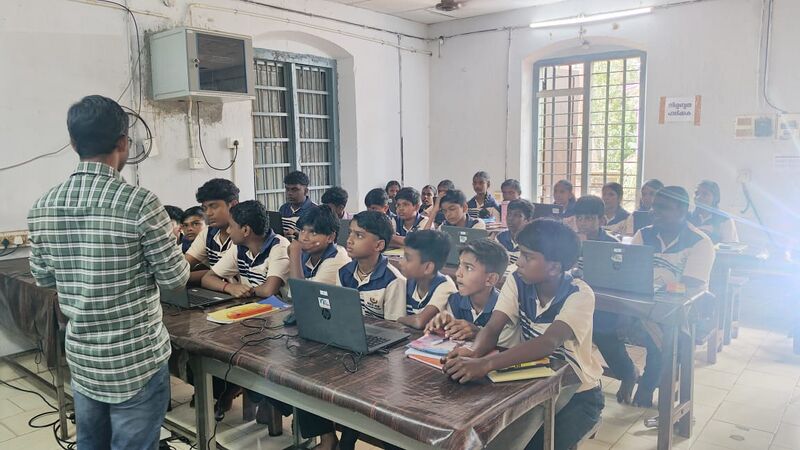 പ്രമാണം:37025-LK-PreCamp25 01.jpeg