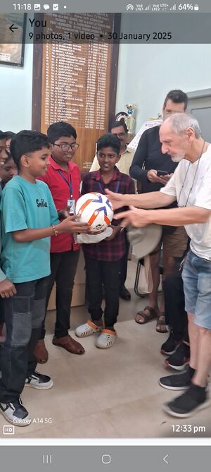 44243 24-25Football.jpg