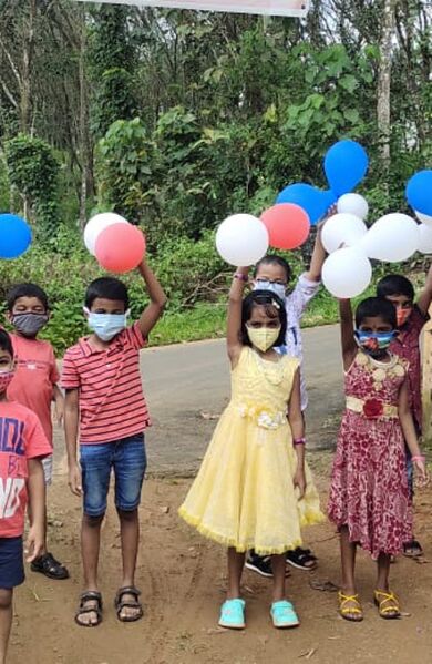 പ്രമാണം:BS21 KTM 32309 5.jpg