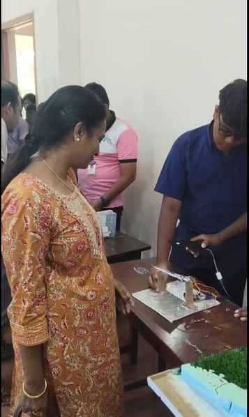 പ്രമാണം:Robotic fest (1).png