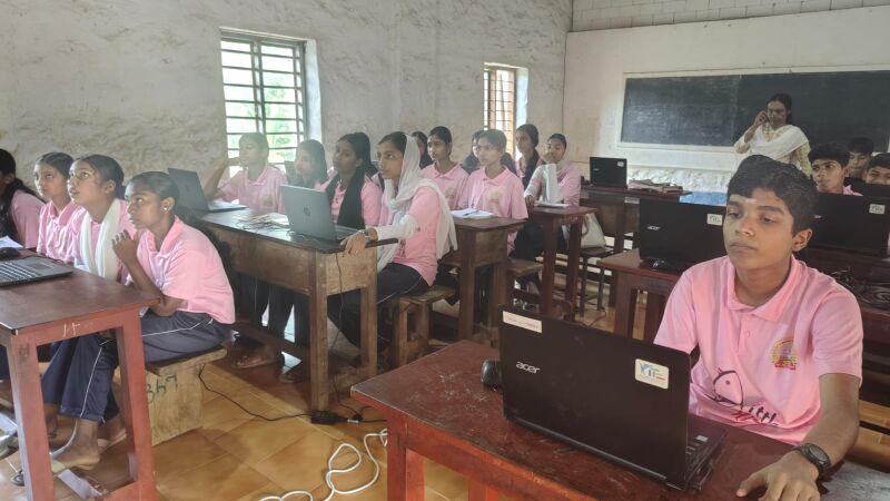 പ്രമാണം:12029 kgd lk30.jpeg