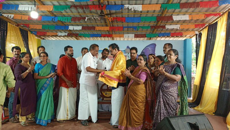 പ്രമാണം:12244 621.jpg