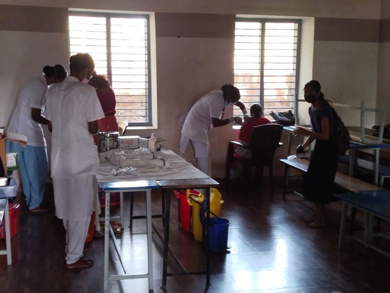 പ്രമാണം:16007 vaccine 2022 2.jpg