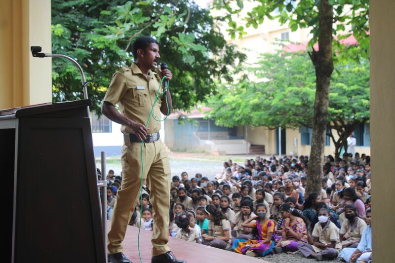 പ്രമാണം:25041 LAHARI 2.JPG