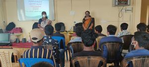 26090 little kites2.jpg