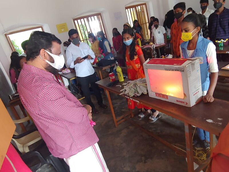 പ്രമാണം:44018 cnk9.jpg