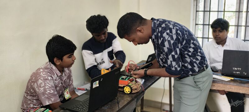 പ്രമാണം:LK District Camp TVM16.jpeg