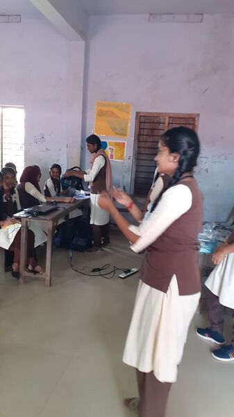 പ്രമാണം:LK STUDENT TRAINING OTHER STUDENTS.jpeg