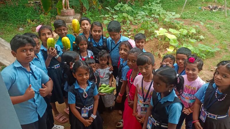 പ്രമാണം:Science club activities-jpg.jpeg