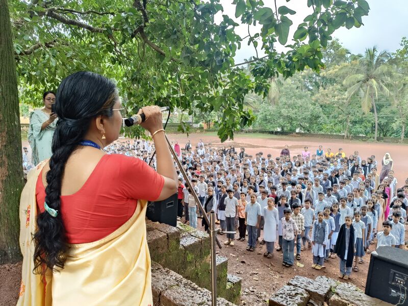 പ്രമാണം:12070 antidrugDay 1.jpg