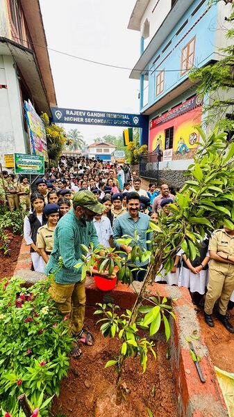 പ്രമാണം:14028 spceco.jpg