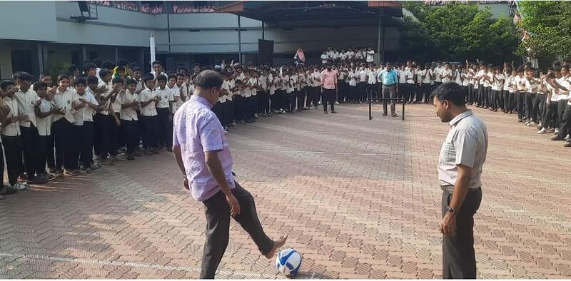 പ്രമാണം:19009-WORLD CUP AARAVAM -SHOOTOUT.jpg