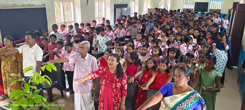 പ്രമാണം:25065 - പരിസ്ഥിതി ദിനം (3).jpg