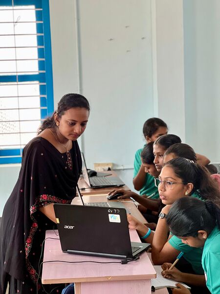 പ്രമാണം:34025 camp24 1.jpg