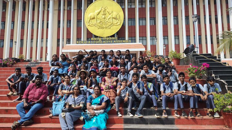 പ്രമാണം:43078-ssclub1.jpg