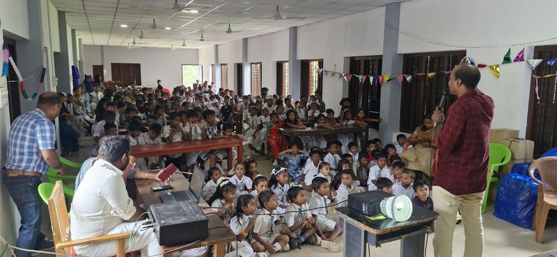 പ്രമാണം:44223 ELECTION COUNT.jpg