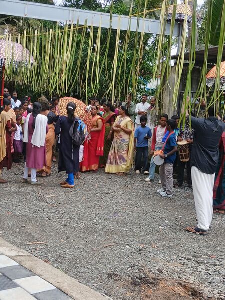 പ്രമാണം:46218 entrance.jpg