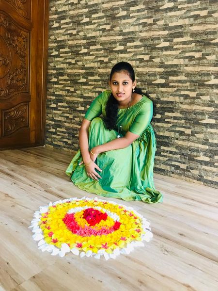 പ്രമാണം:Pookalam 33.jpg