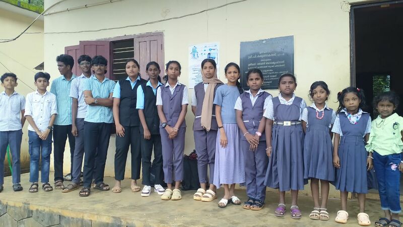 പ്രമാണം:12052 kgd schoolparliament 2.jpeg