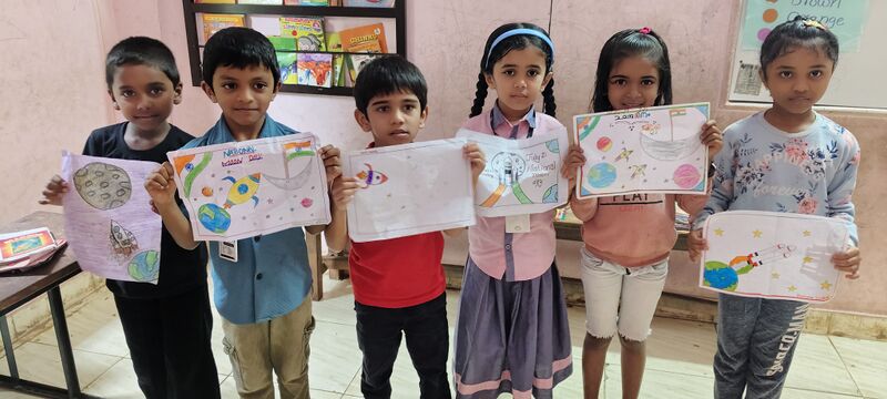 പ്രമാണം:19812 chandra2.jpg