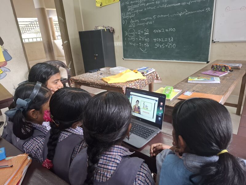 പ്രമാണം:23217 Ecube1.jpg