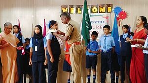 26337 ekm-Investiture Ceremony Canossa UPS.jpg