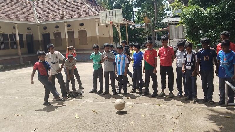പ്രമാണം:26341-EKM-GOAL2026-KICK1.jpg