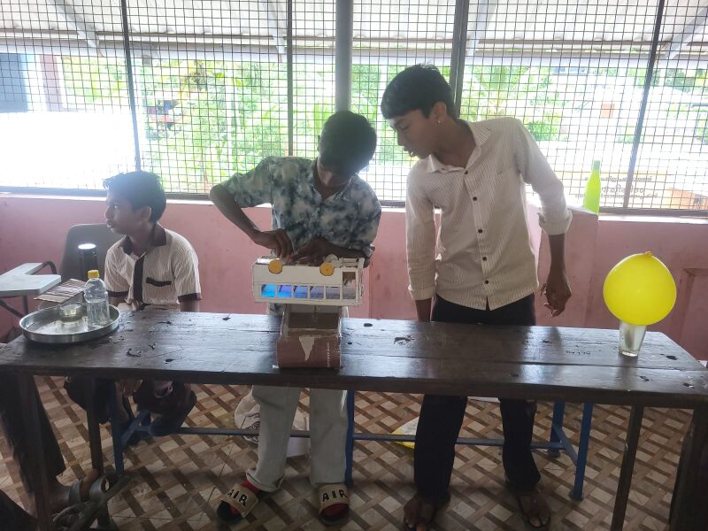 പ്രമാണം:41100 fair6.jpeg