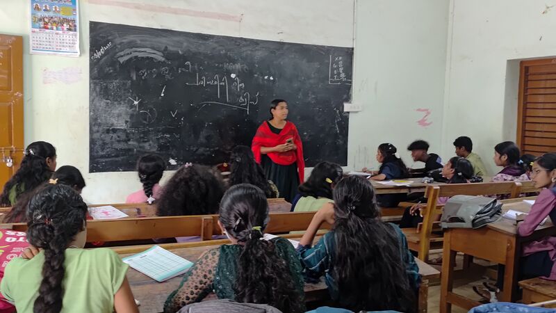 പ്രമാണം:42085 envoir 11.jpg