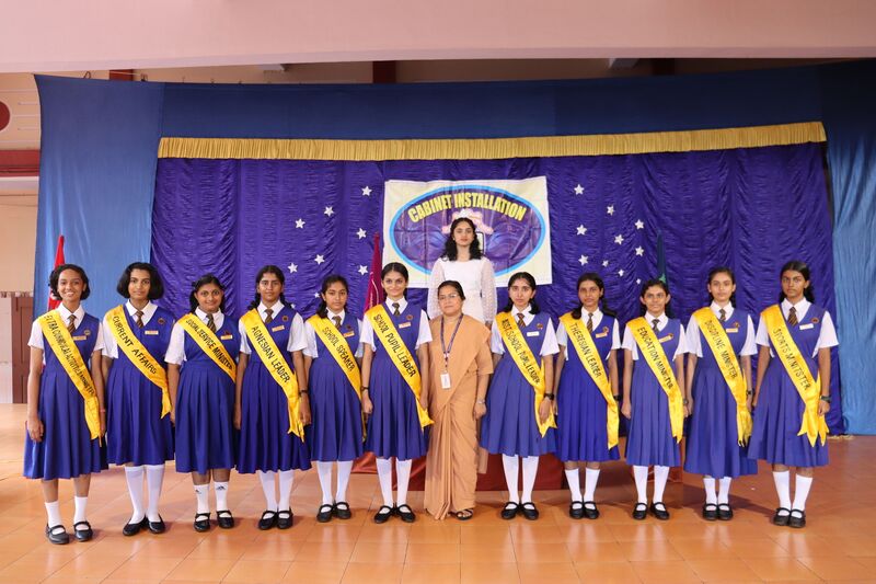 പ്രമാണം:Cabinet 13006.JPG