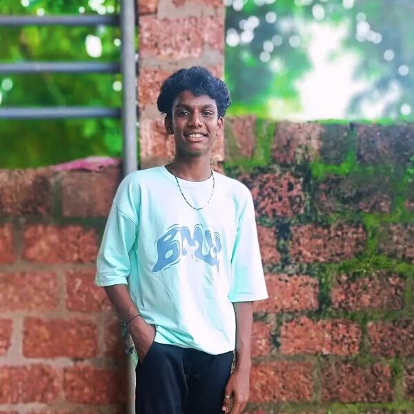 പ്രമാണം:11007 Vinyas 24.jpeg