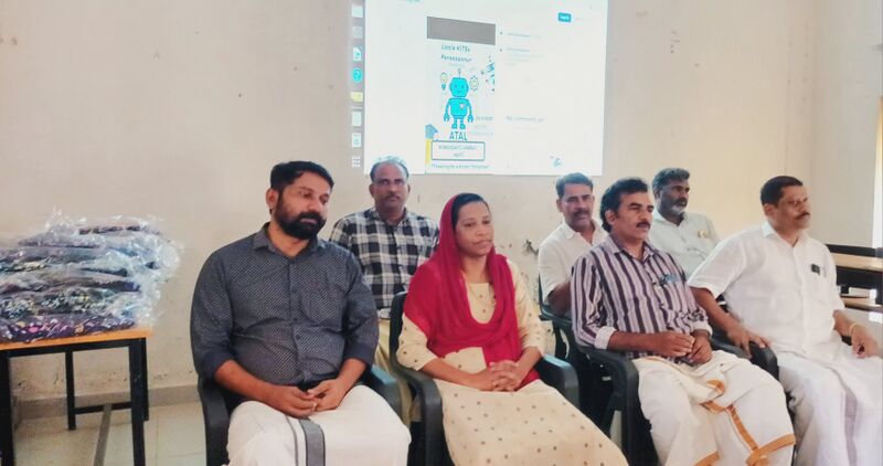 പ്രമാണം:19042 Learning Kit Programme.jpg