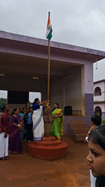 പ്രമാണം:21073 PKD independenceday.jpg