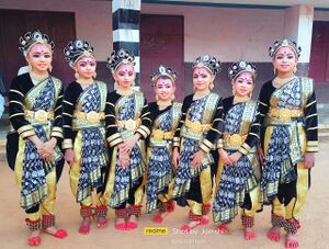 21258- jilla kaloltsavam.jpg