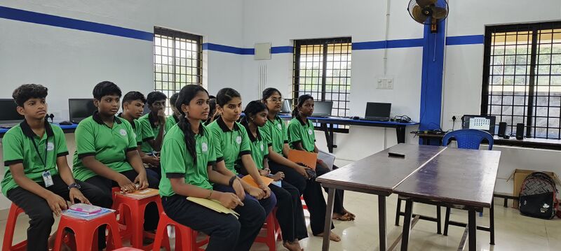 പ്രമാണം:25082 spc6.jpg