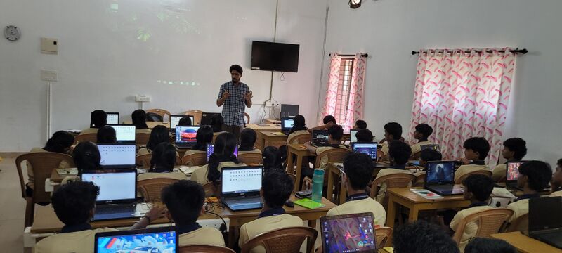 പ്രമാണം:34046 sc2.jpg