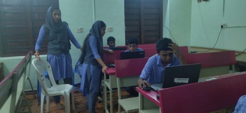 പ്രമാണം:42061 611.jpeg