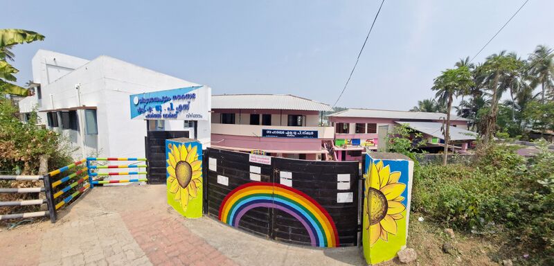 പ്രമാണം:44223 main block.jpg