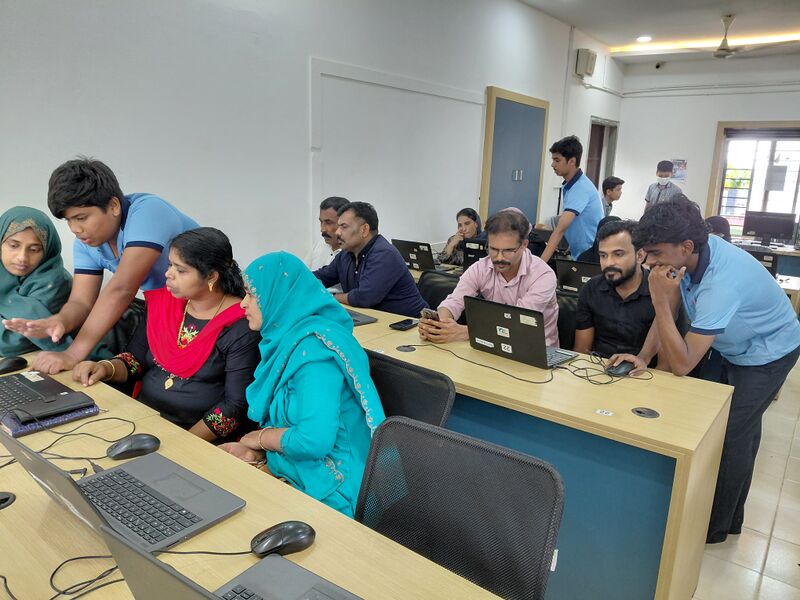 പ്രമാണം:5 Samagra 19077.jpg