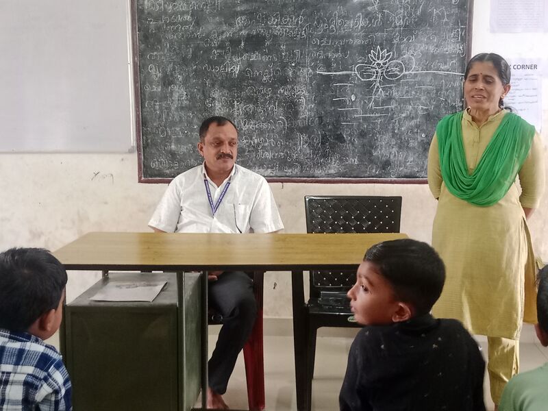 പ്രമാണം:BS21 KNR 13901 1.jpg