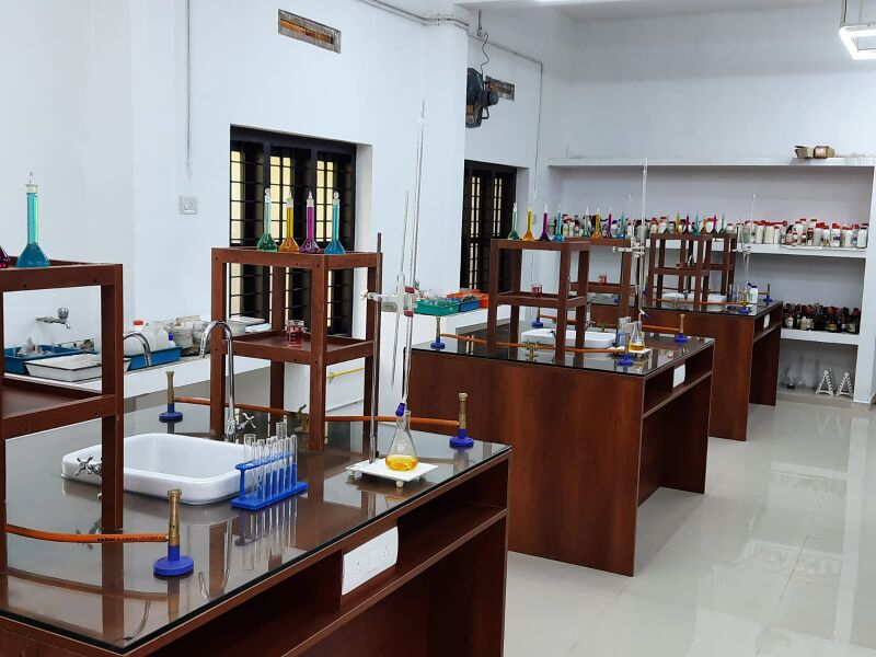 പ്രമാണം:15016 hss14.jpg