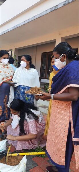 പ്രമാണം:25095 E4.jpeg