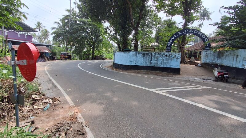 പ്രമാണം:41409 safety mirror7.jpg